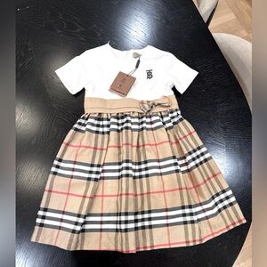 Plaid dress Brand new with tags NOT auth girls size 7/8 fits like 6/7 128xm